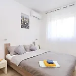 Holidayhouse Alirio With Heated Pool. Vila *