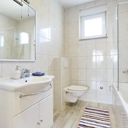 Holidayhouse Alirio With Heated Pool.
